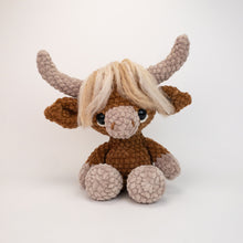 Load image into Gallery viewer, Plush Harry the Highland Cow