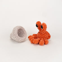 Load image into Gallery viewer, Plush Horatio the Hermit Crab