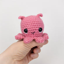 Load image into Gallery viewer, Dorothy the Dumbo Octopus