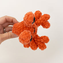 Load image into Gallery viewer, Plush Horatio the Hermit Crab