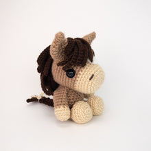 Load image into Gallery viewer, Henry the Horse