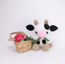 Load image into Gallery viewer, Chloe the Cow