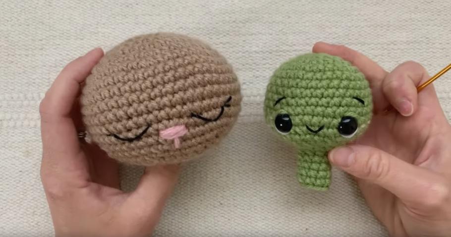 How to embroider eyes on crochet amigurumi dolls