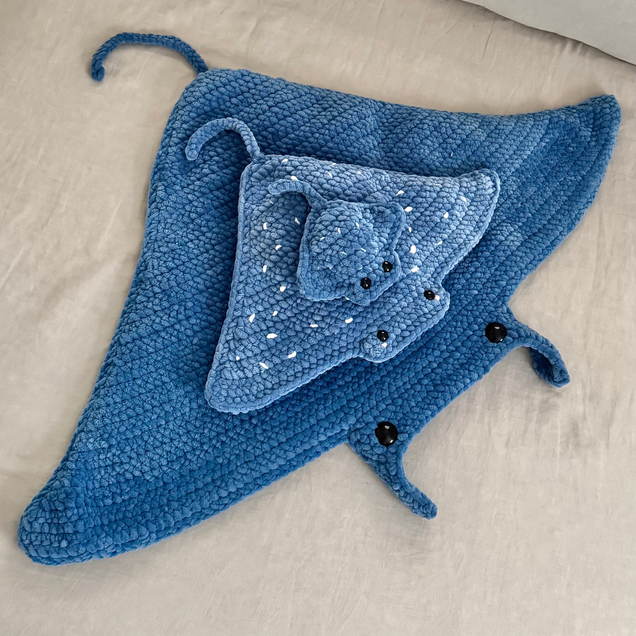Manta Ray Snowflake Pattern 3-Pattern Pack: Manta, Mega and Mini Ray Pattern Set - No Sew ...
