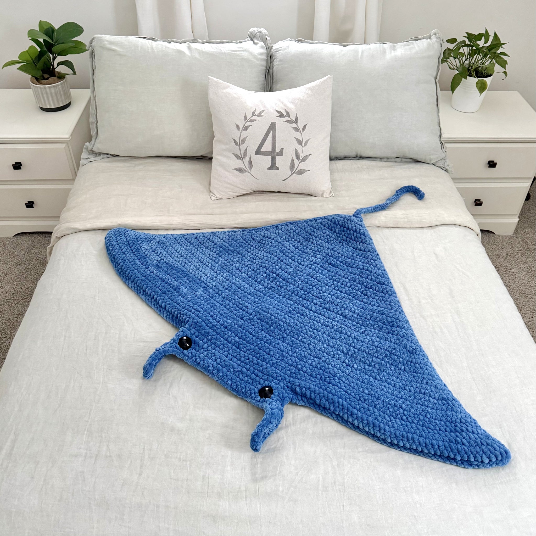 manta様用です°・*:.。.☆ Plush Maverick the Manta Ray - NO SEW – Theresas Crochet Shop