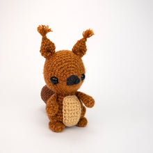 Load image into Gallery viewer, Sinnamon the Squirrel
