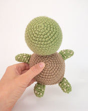 Load image into Gallery viewer, Shelldon and Shellby the Sea Turtles
