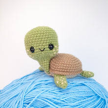 Load image into Gallery viewer, Shelldon and Shellby the Sea Turtles
