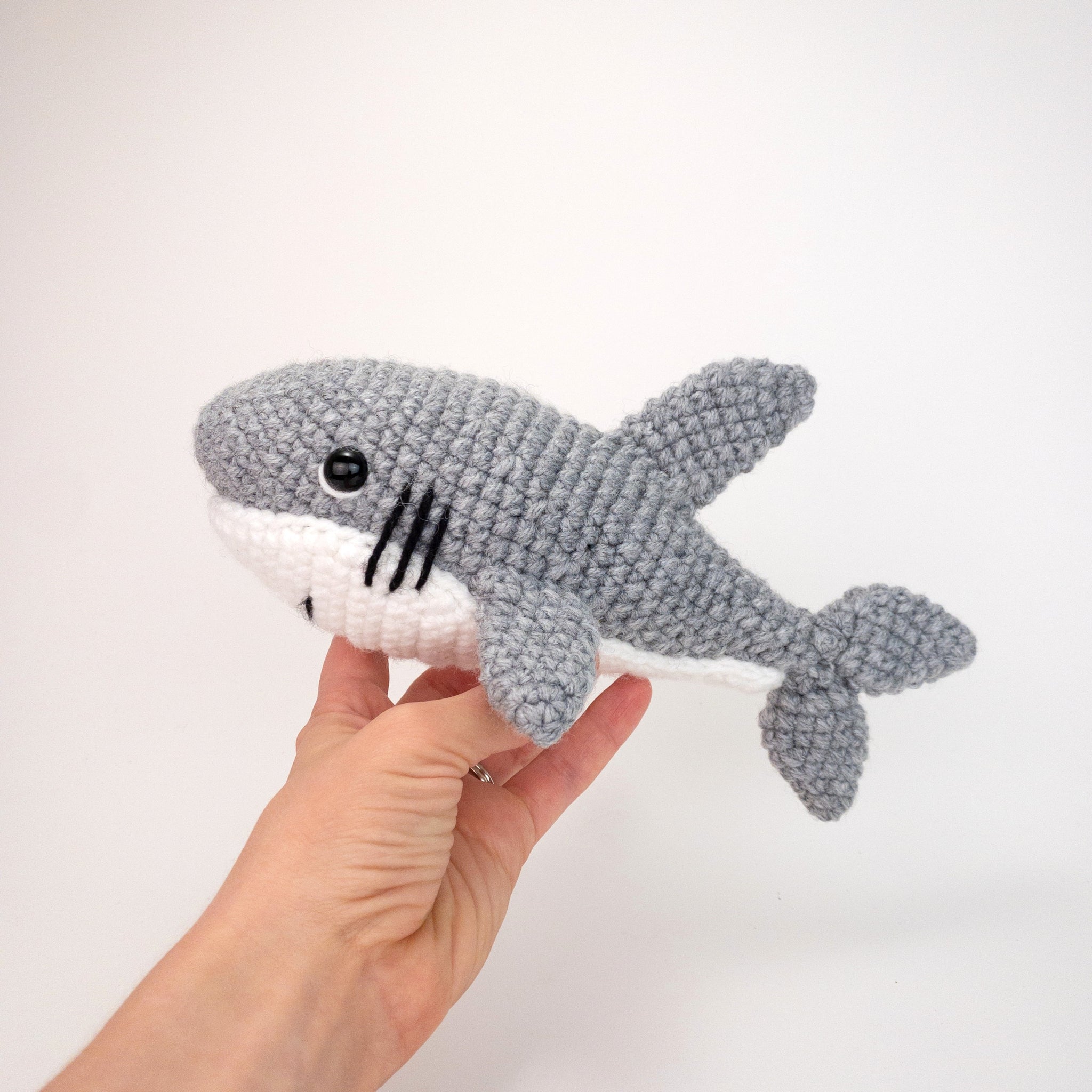 Shawn the shark – Theresas Crochet Shop