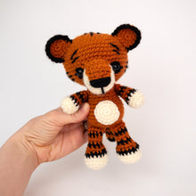 Load image into Gallery viewer, 7 Jungle Animals - Pattern Pack
